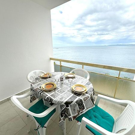 Meda Chica 3E Apartment Roses Bagian luar foto